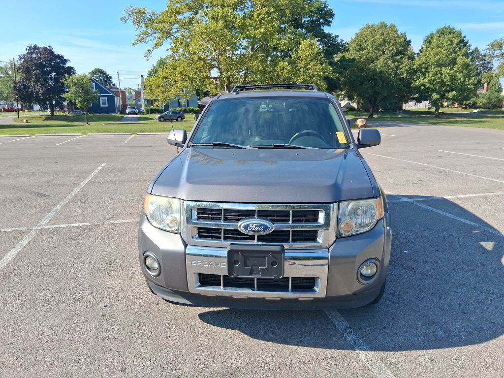 2011 Ford Escape Image 2