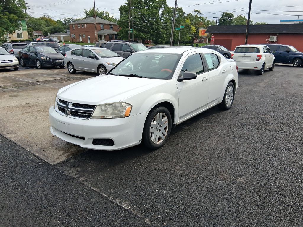 2011 Dodge Avenger Image 1