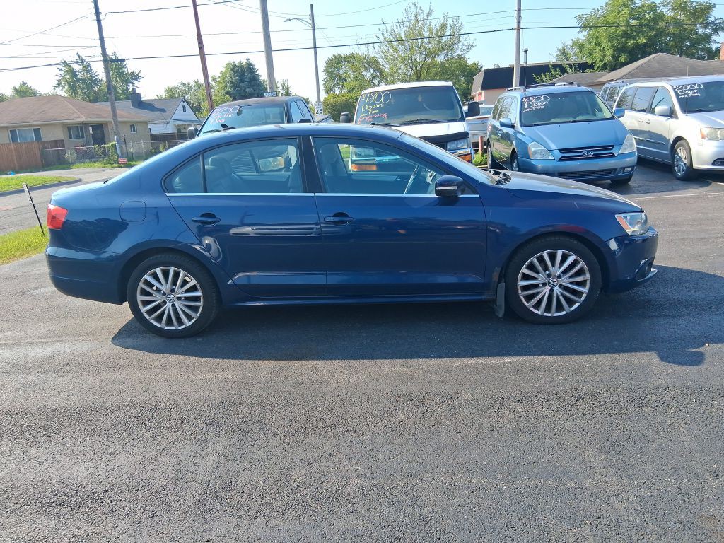 2011 Volkswagen Jetta Image 4