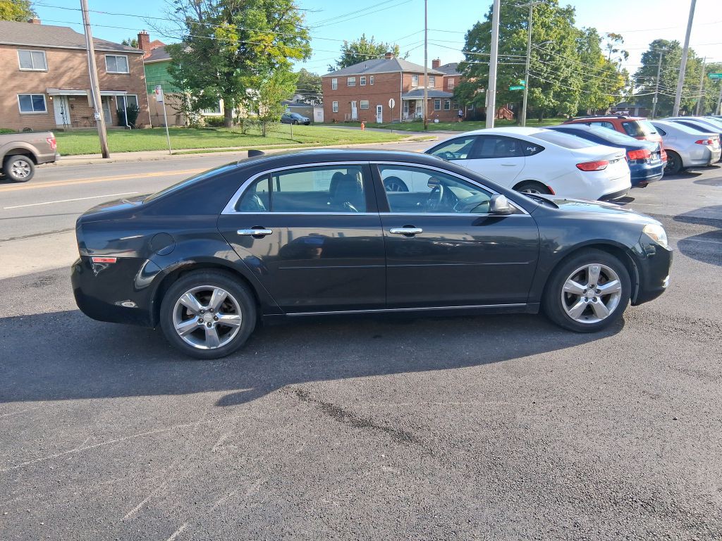 2012 Chevrolet Malibu Image 4