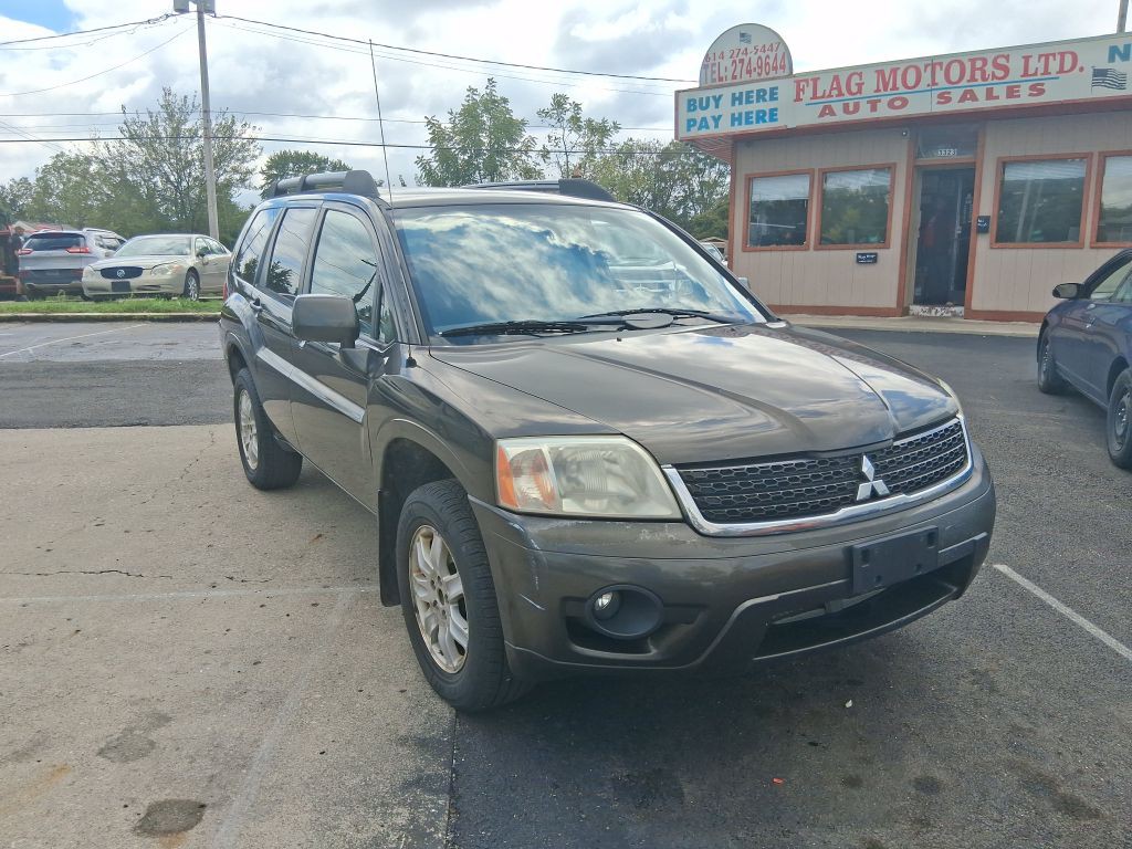 2011 Mitsubishi Endeavor Image 3