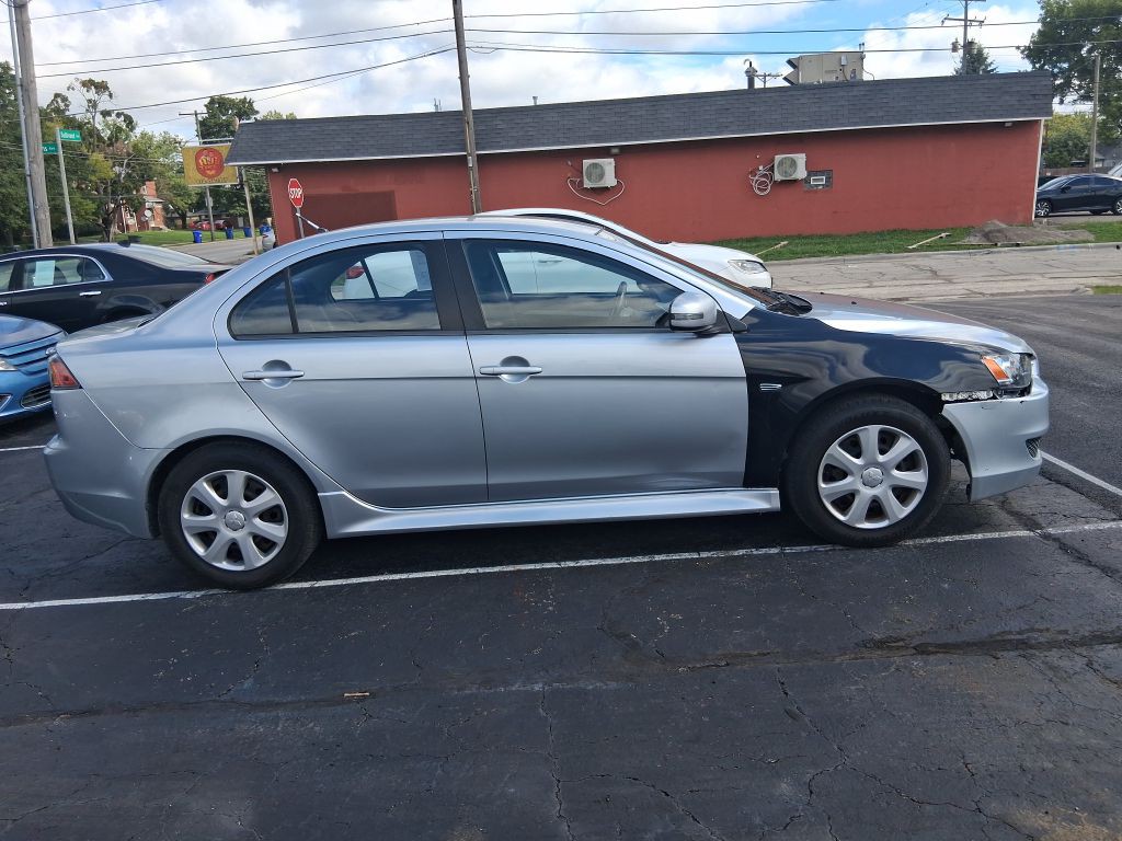 2015 Mitsubishi Lancer Image 4