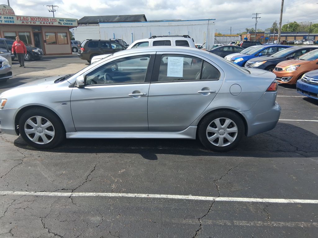 2015 Mitsubishi Lancer Image 8