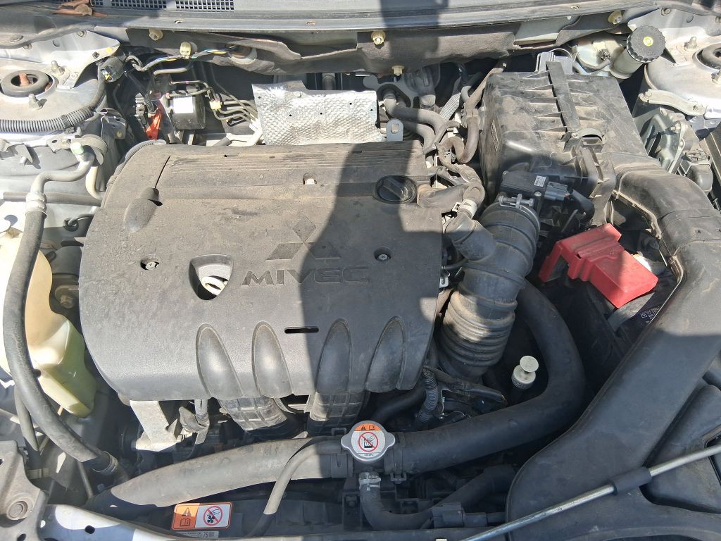 2015 Mitsubishi Lancer Image 13