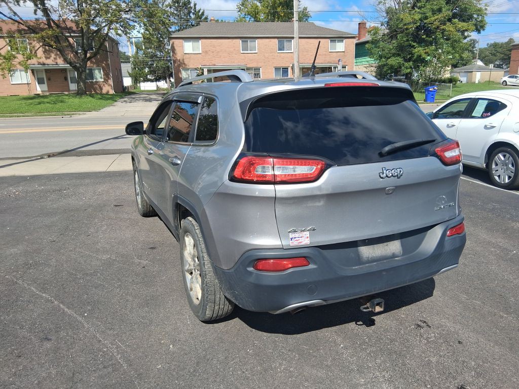 2016 Jeep Cherokee Image 7