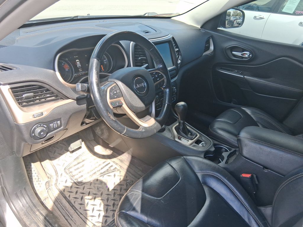 2016 Jeep Cherokee Image 12