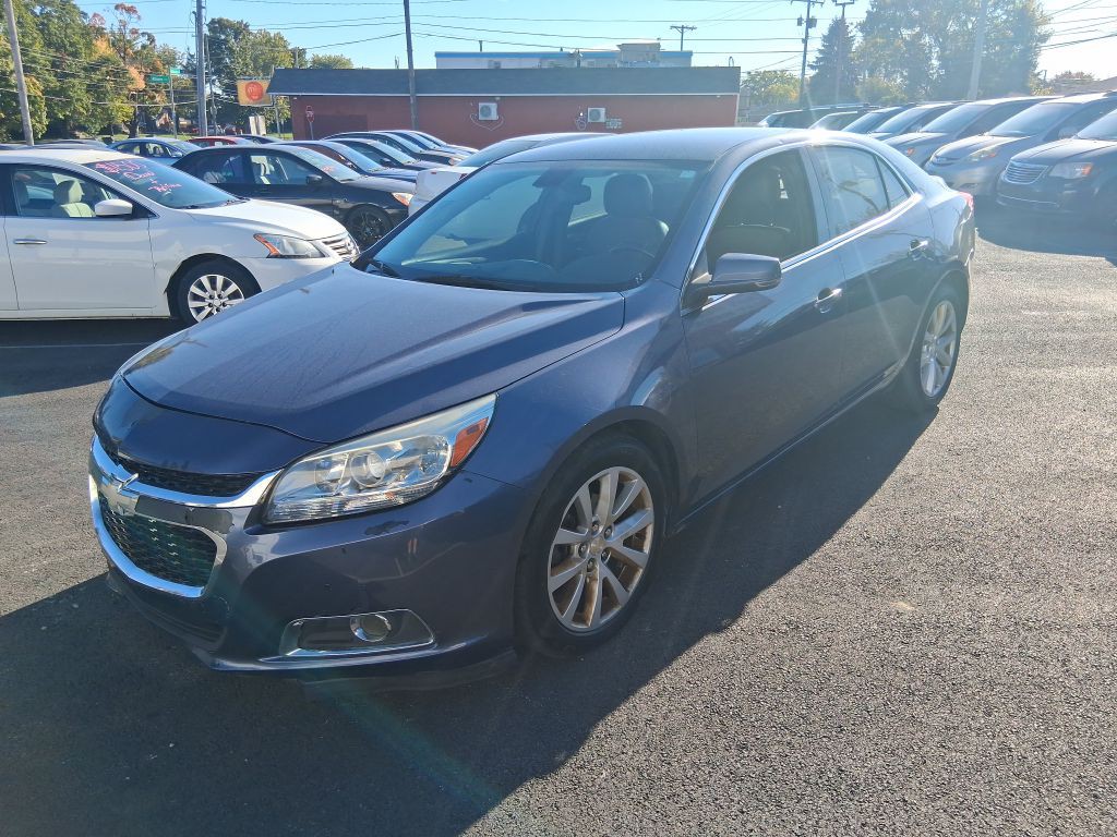2015 Chevrolet Malibu Image 1