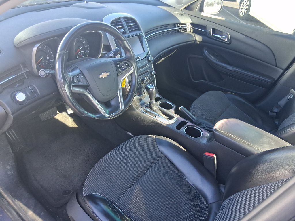 2015 Chevrolet Malibu Image 12