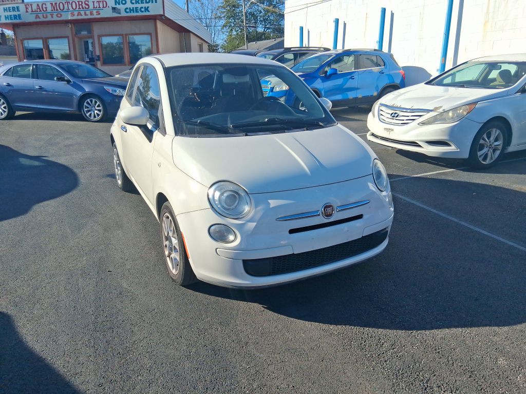 2013 FIAT 500 Image 3