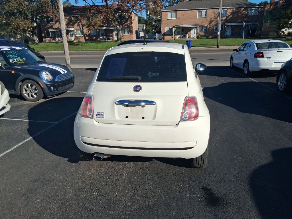 2013 FIAT 500 Image 6