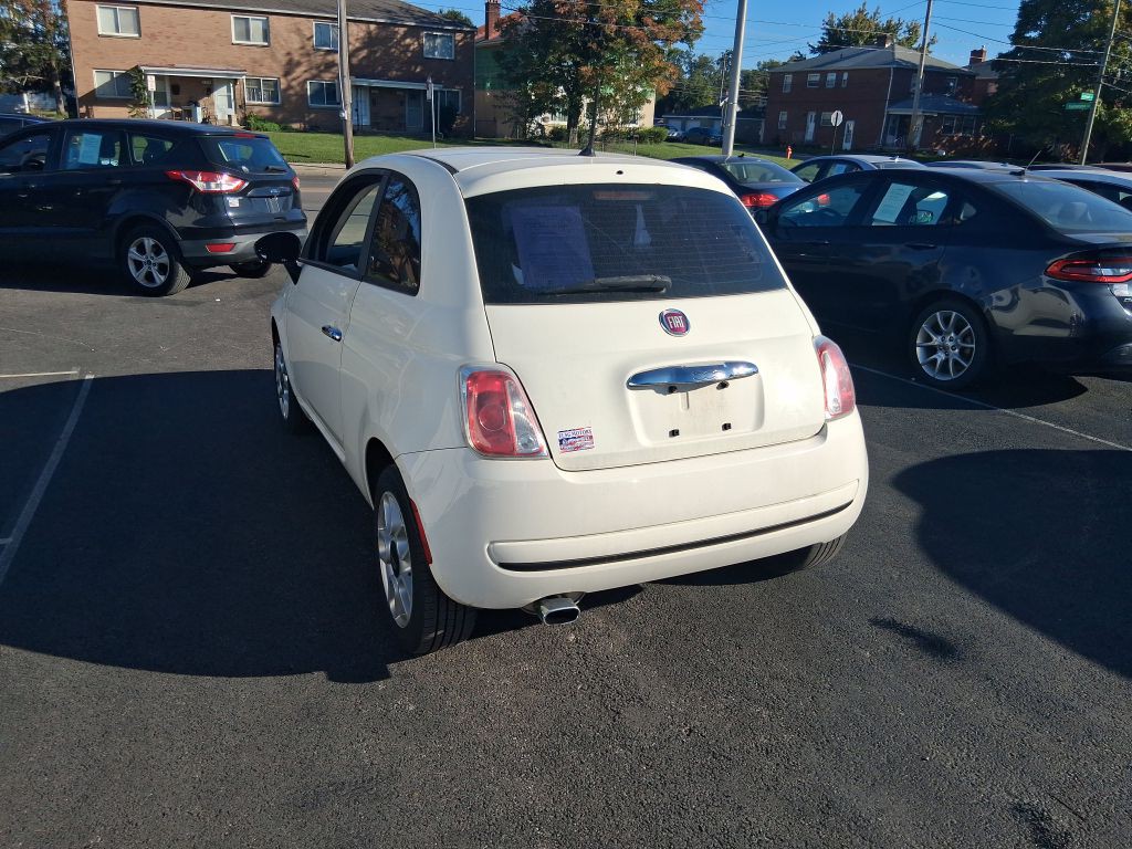2013 FIAT 500 Image 7