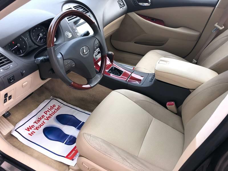 2009 Lexus ES 350 Image 10