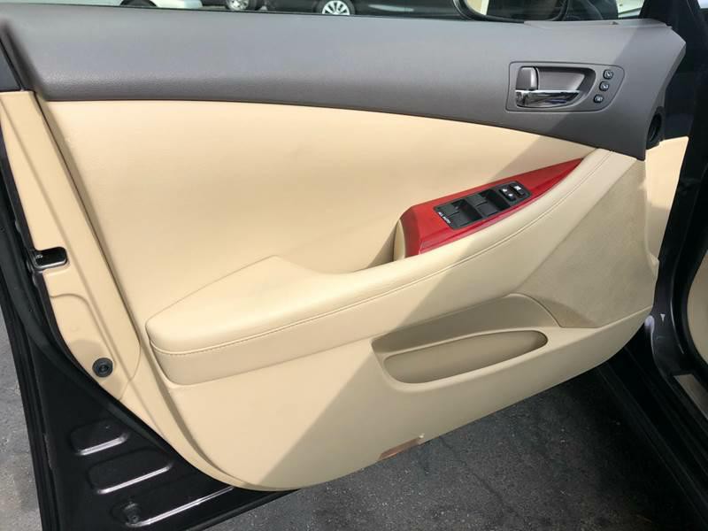 2009 Lexus ES 350 Image 22