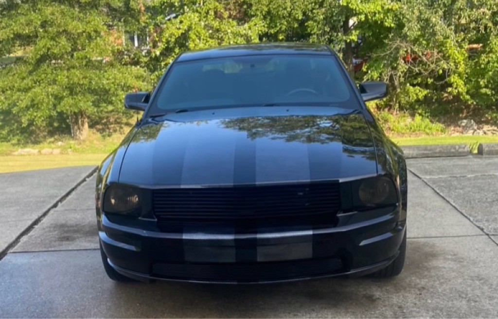 2008 Ford Mustang Image 2