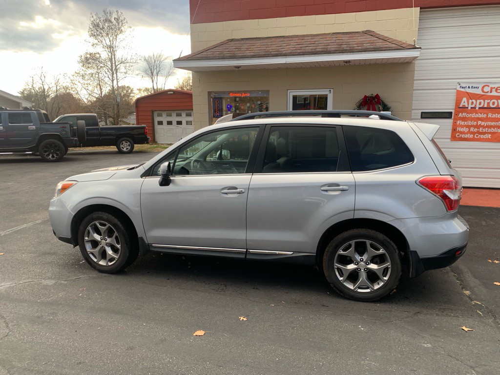 2016 Subaru Forester Image 4