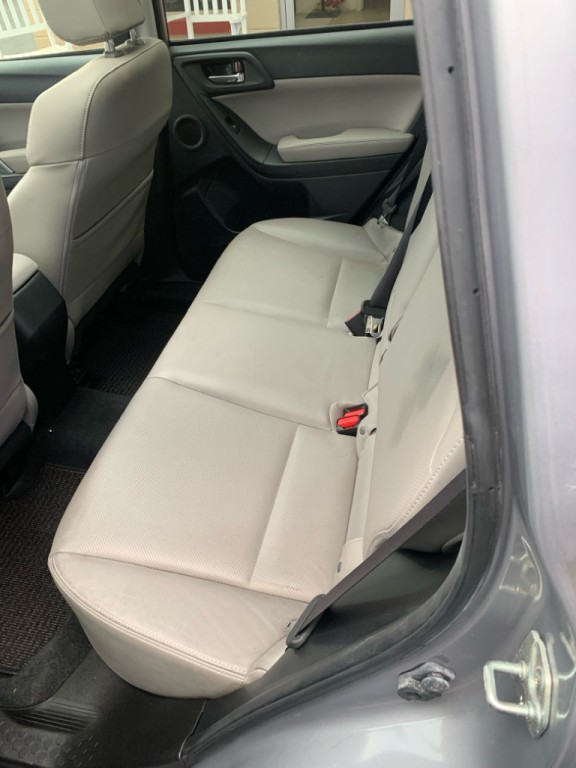 2016 Subaru Forester Image 6