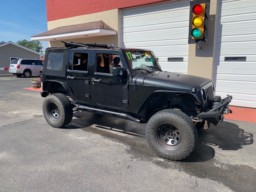 2017 Jeep Wrangler Unlimited Image 3