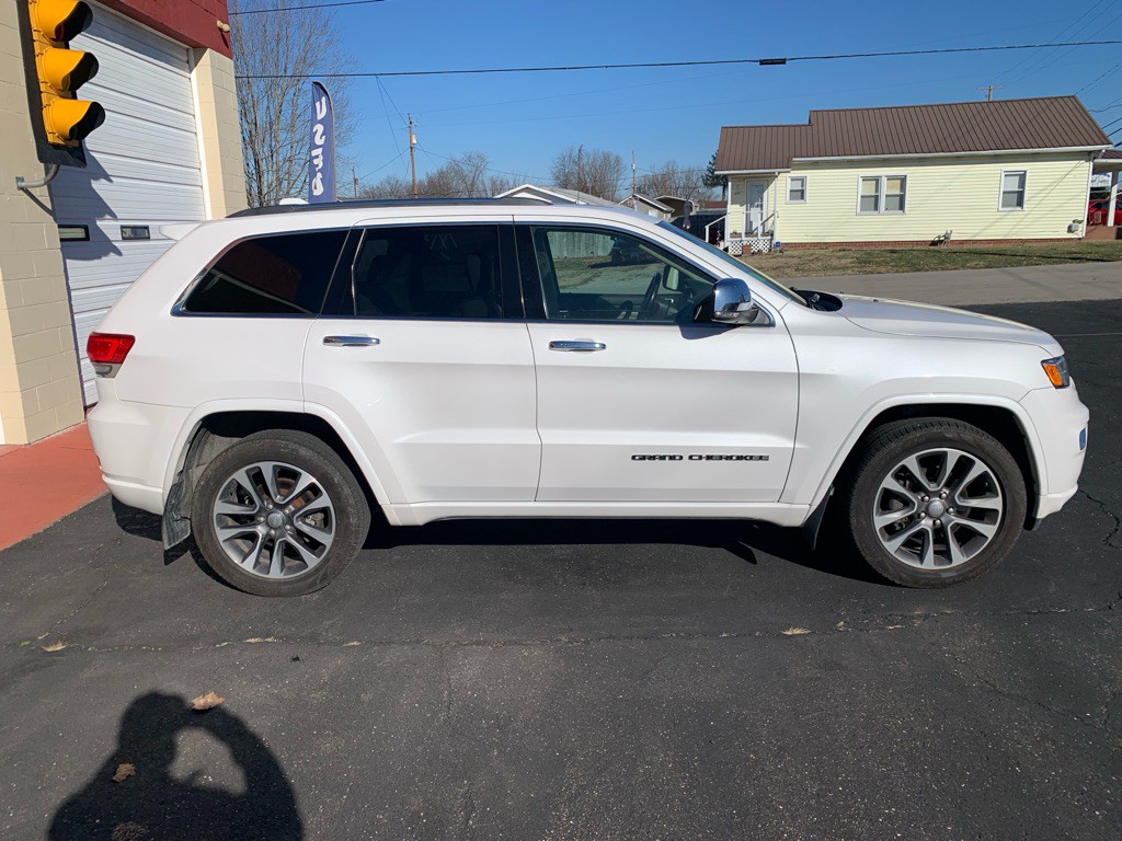 2018 Jeep Grand Cherokee Image 9