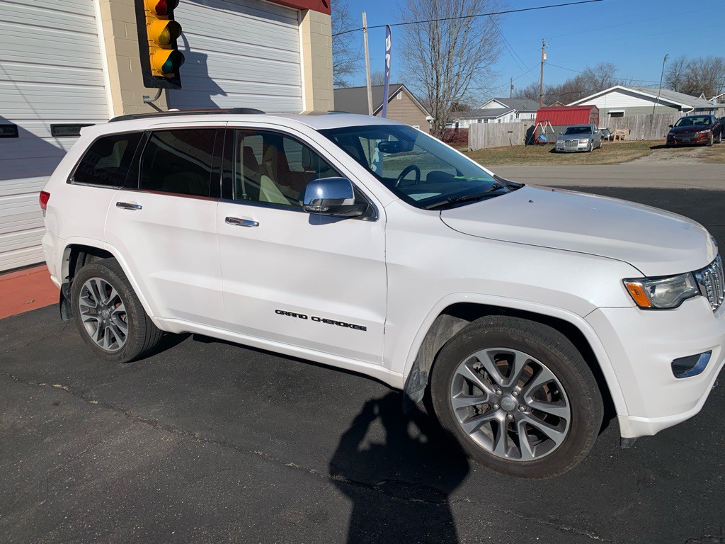 2018 Jeep Grand Cherokee Image 11