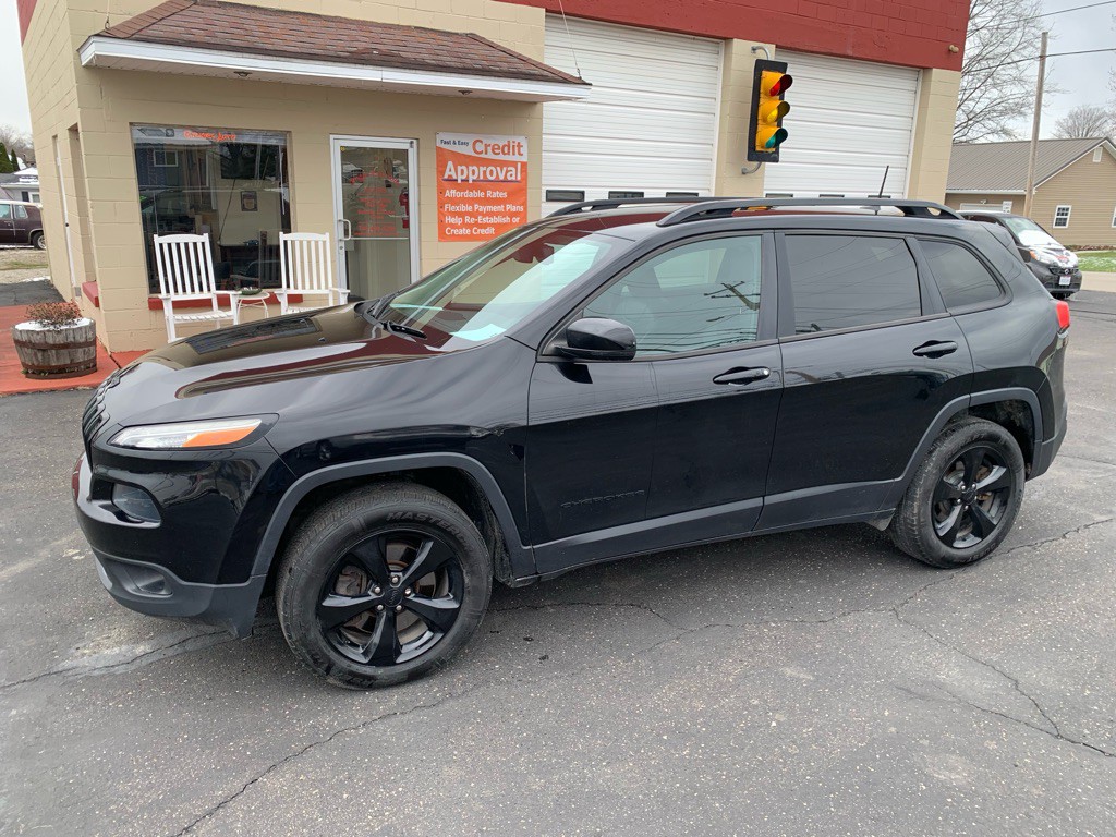 2017 Jeep Cherokee Image 3