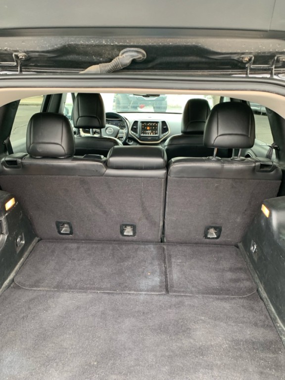 2017 Jeep Cherokee Image 6