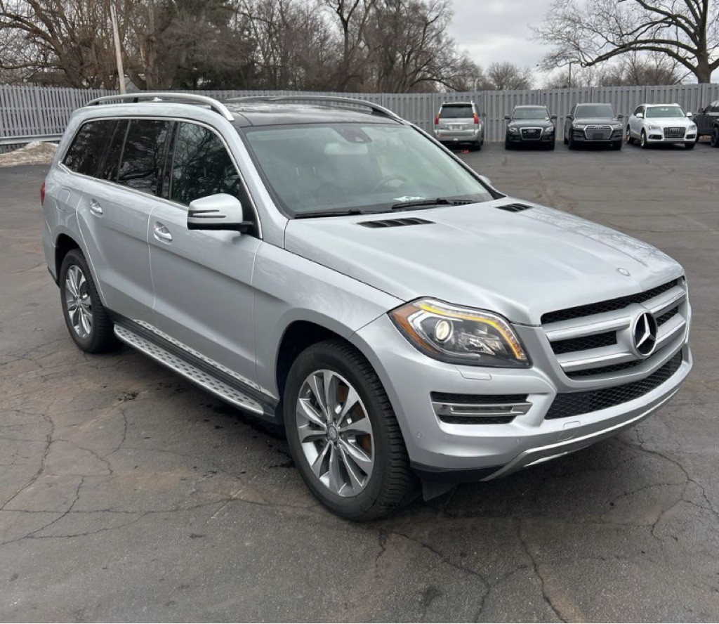 2013 Mercedes-Benz GL-Class Image 3