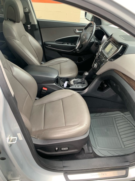 2017 Hyundai Santa Fe Sport Image 11
