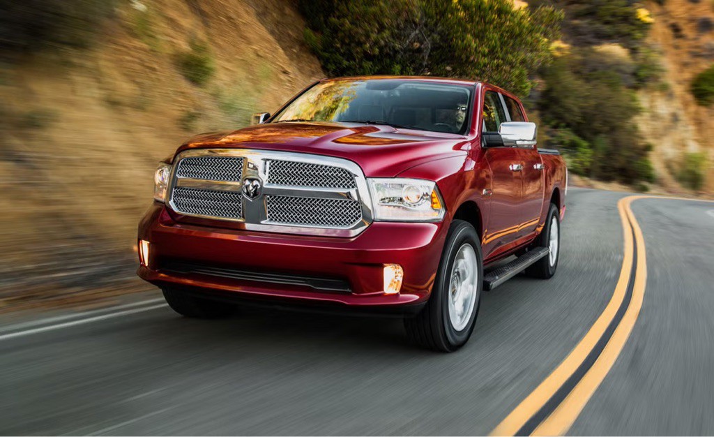 2015 RAM 1500 Image 1