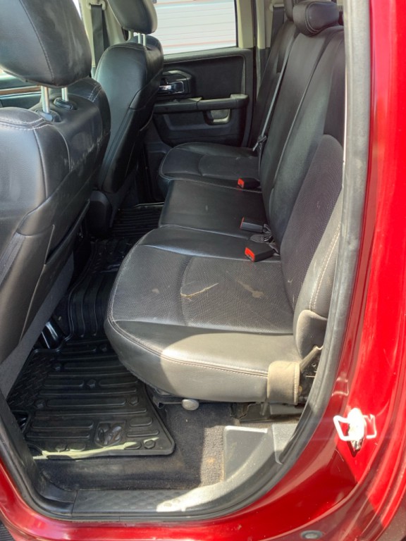 2015 RAM 1500 Image 7