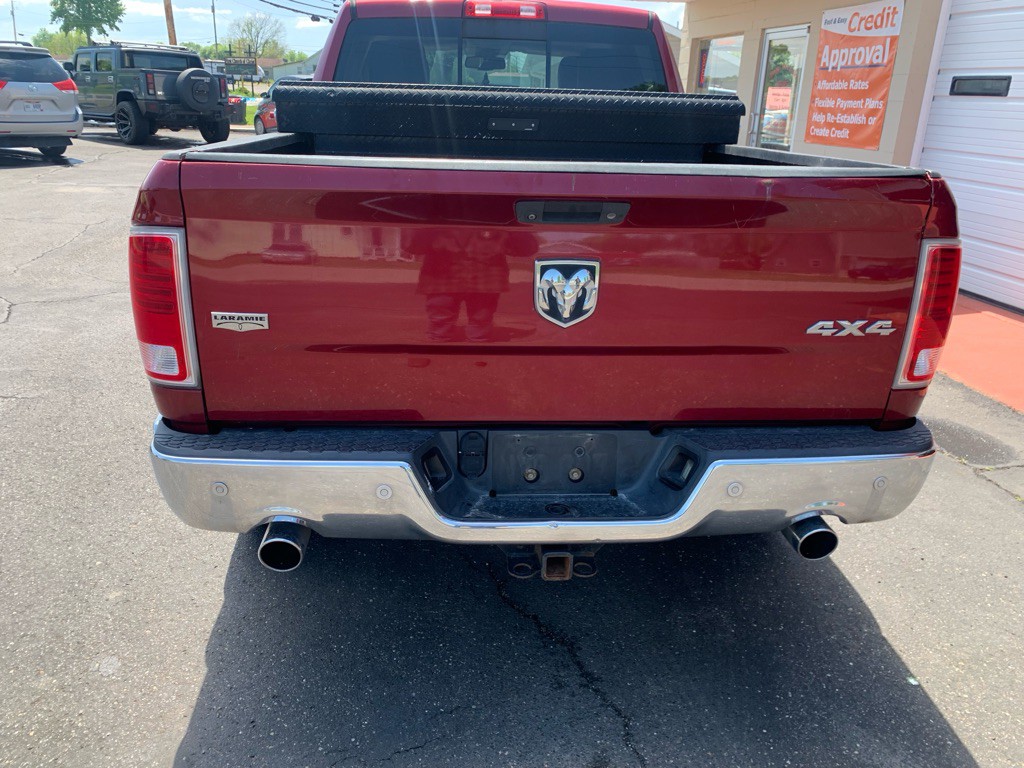 2015 RAM 1500 Image 9