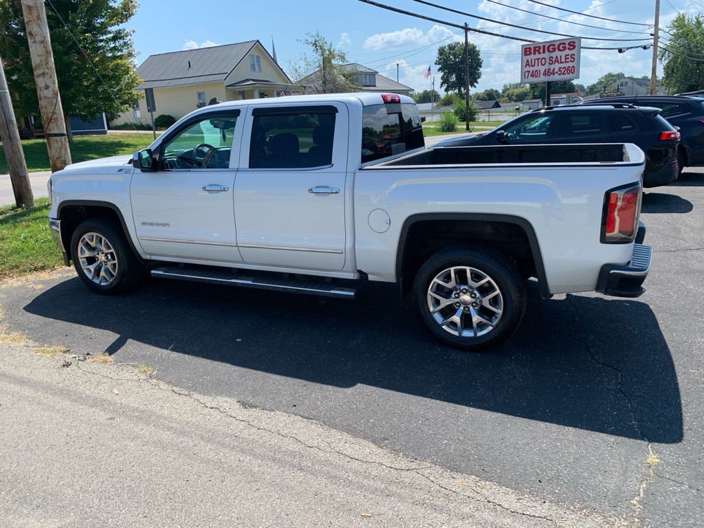 2017 GMC Sierra Image 4