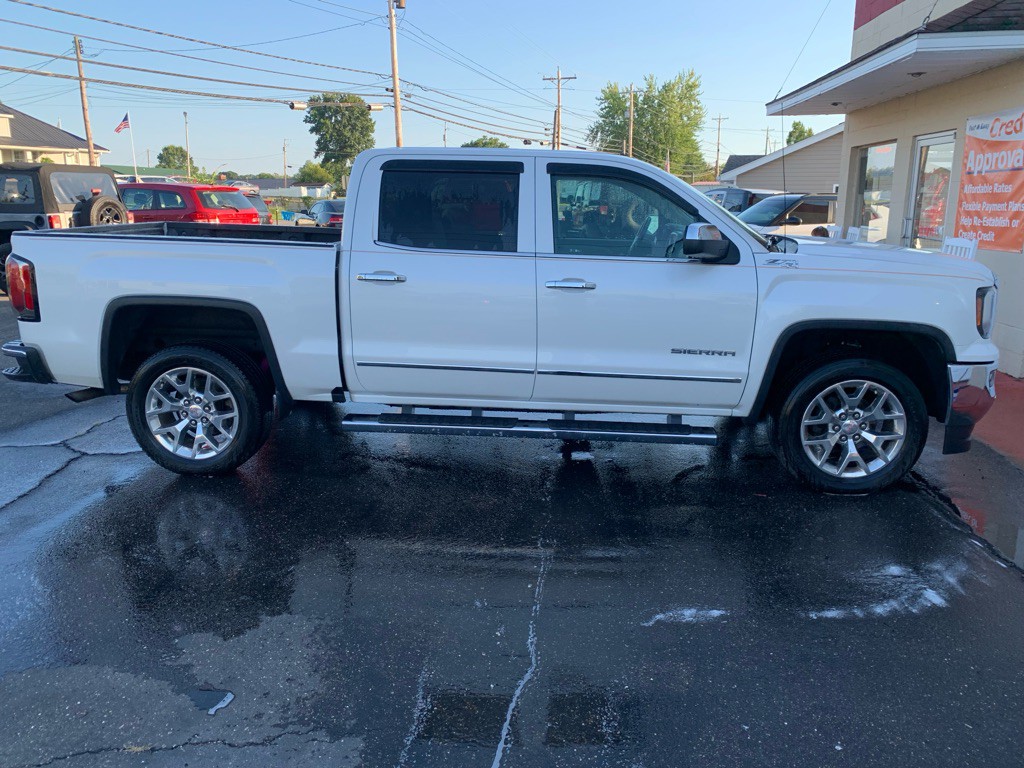 2017 GMC Sierra Image 19