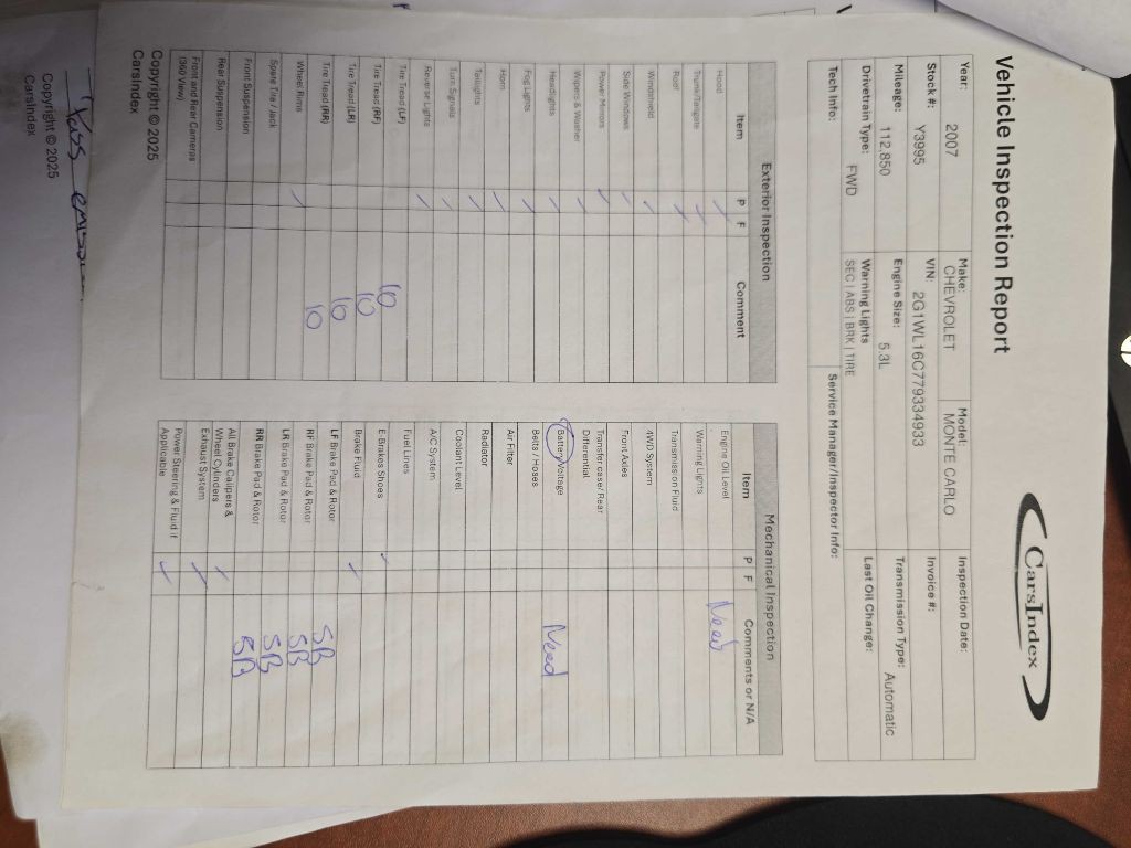 2007 Chevrolet Monte Carlo Image 2