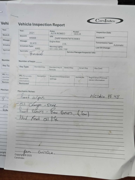 2021 Alfa Romeo Giulia Image 1