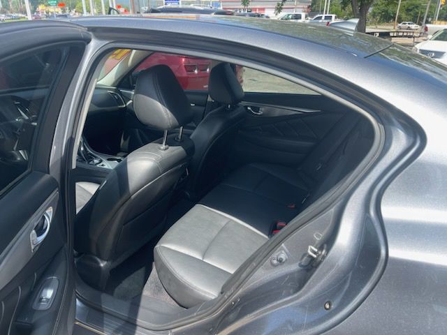 2016 INFINITI Q50 Image 5