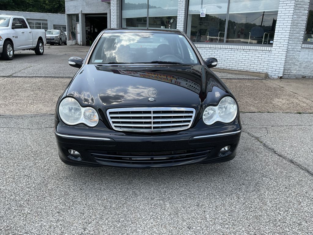 2006 Mercedes-Benz C-Class Image 4