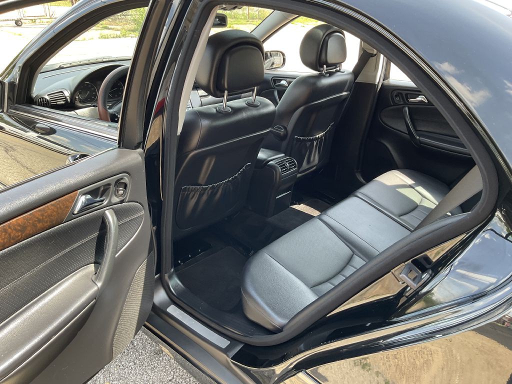 2006 Mercedes-Benz C-Class Image 20
