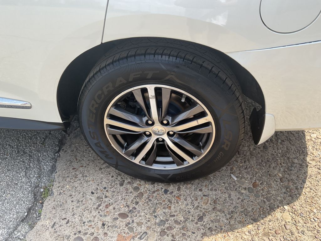 2018 INFINITI QX60 Image 10
