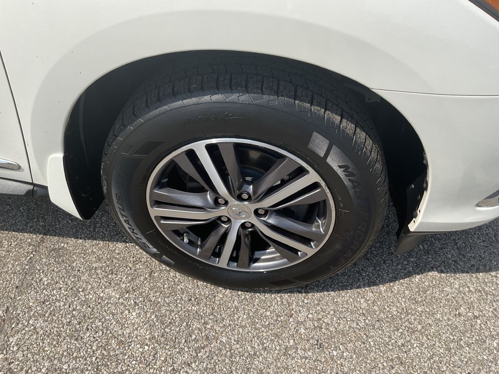 2018 INFINITI QX60 Image 11
