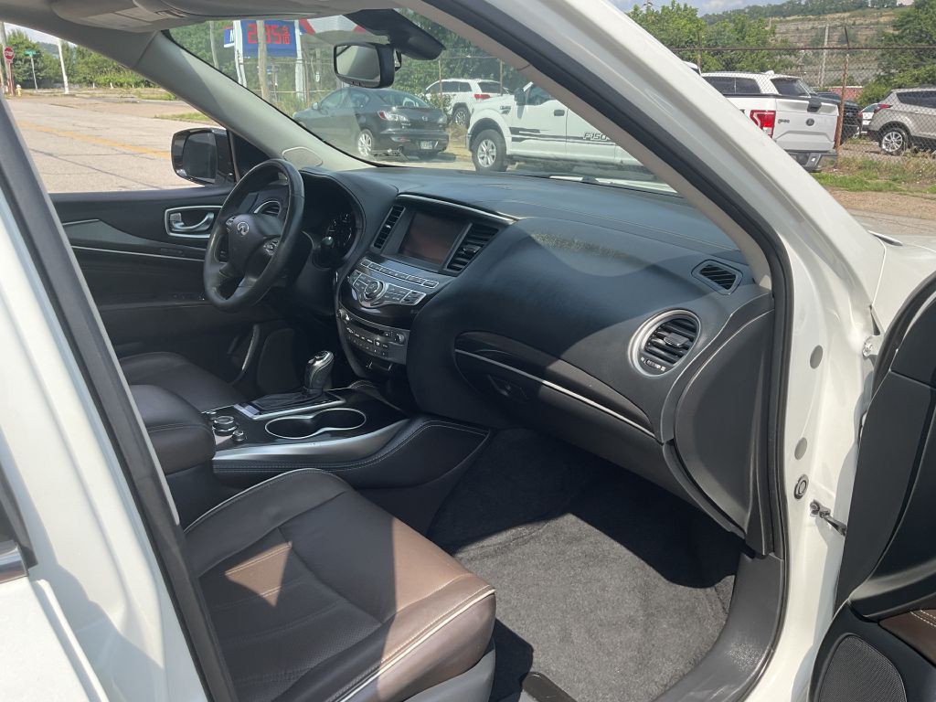 2018 INFINITI QX60 Image 18