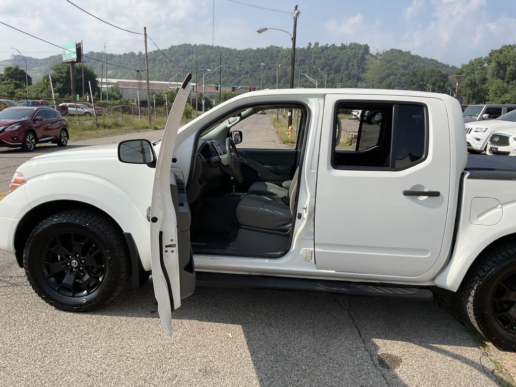 2018 Nissan Frontier Image 13