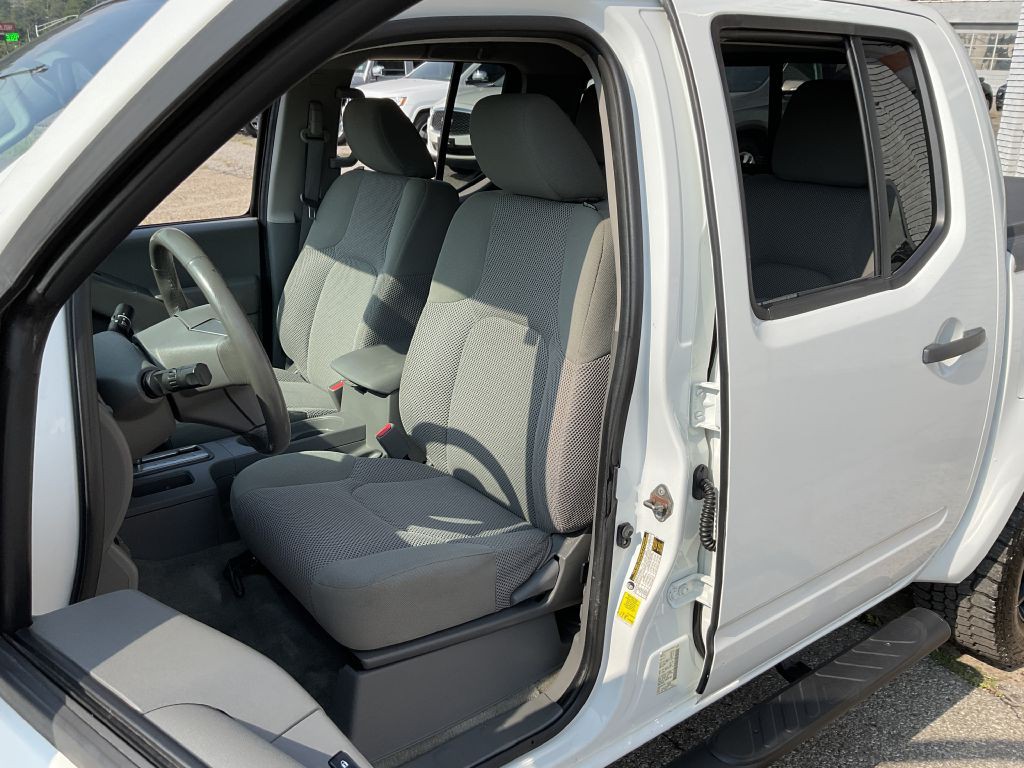 2018 Nissan Frontier Image 14
