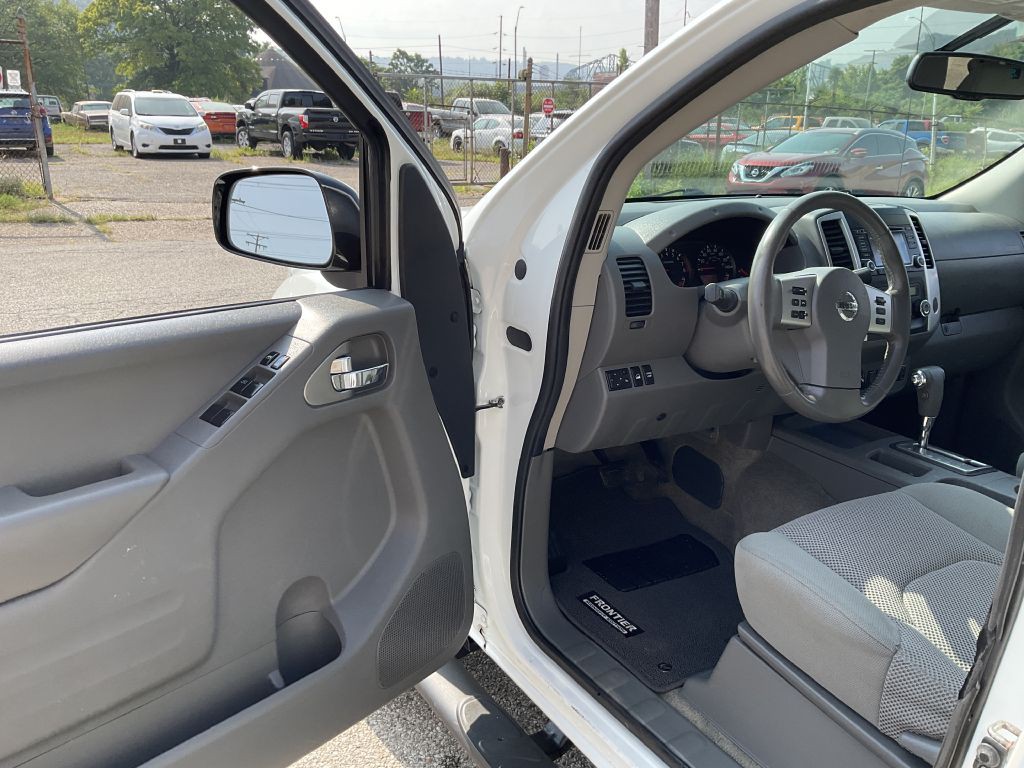 2018 Nissan Frontier Image 15
