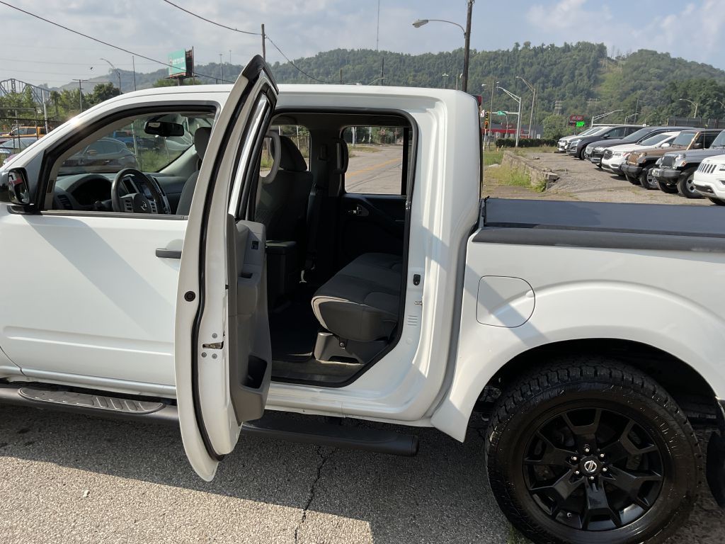 2018 Nissan Frontier Image 19