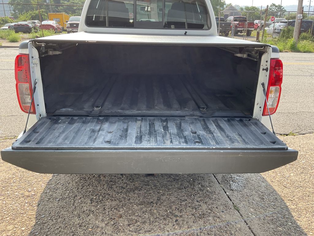 2018 Nissan Frontier Image 24