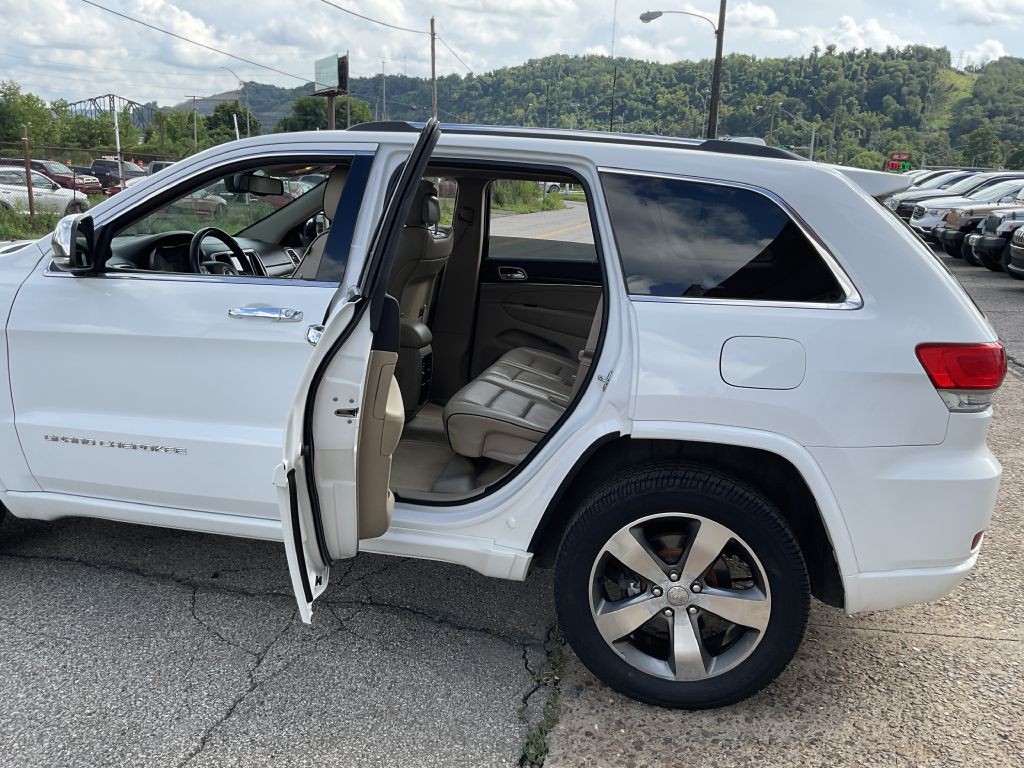 2015 Jeep Grand Cherokee Image 19