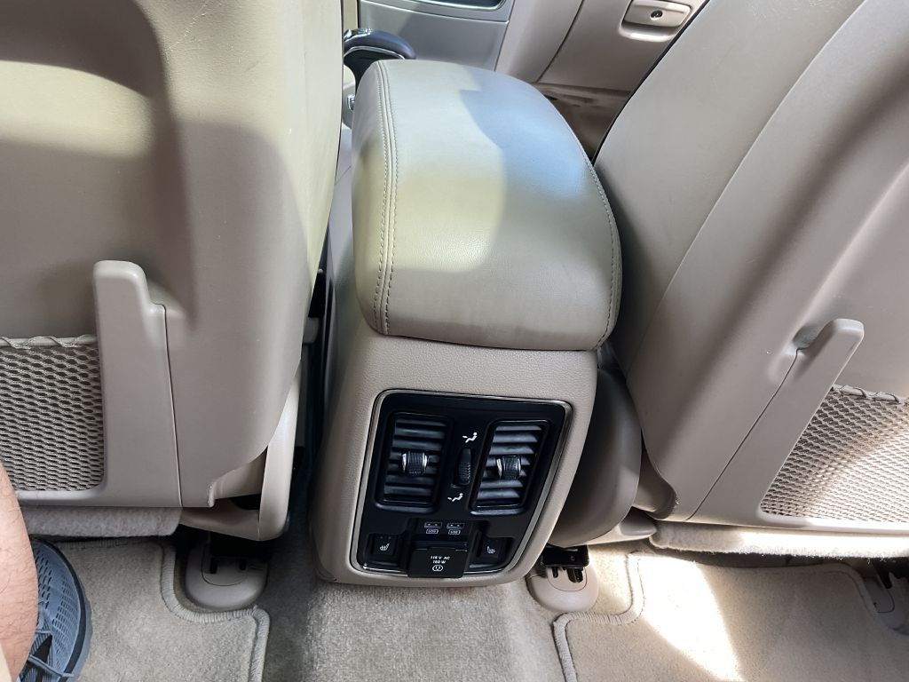 2015 Jeep Grand Cherokee Image 32