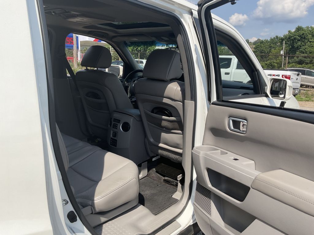 2011 Honda Pilot Image 24