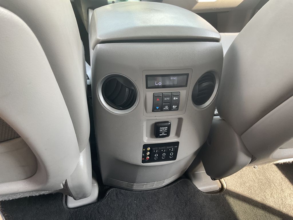2011 Honda Pilot Image 30