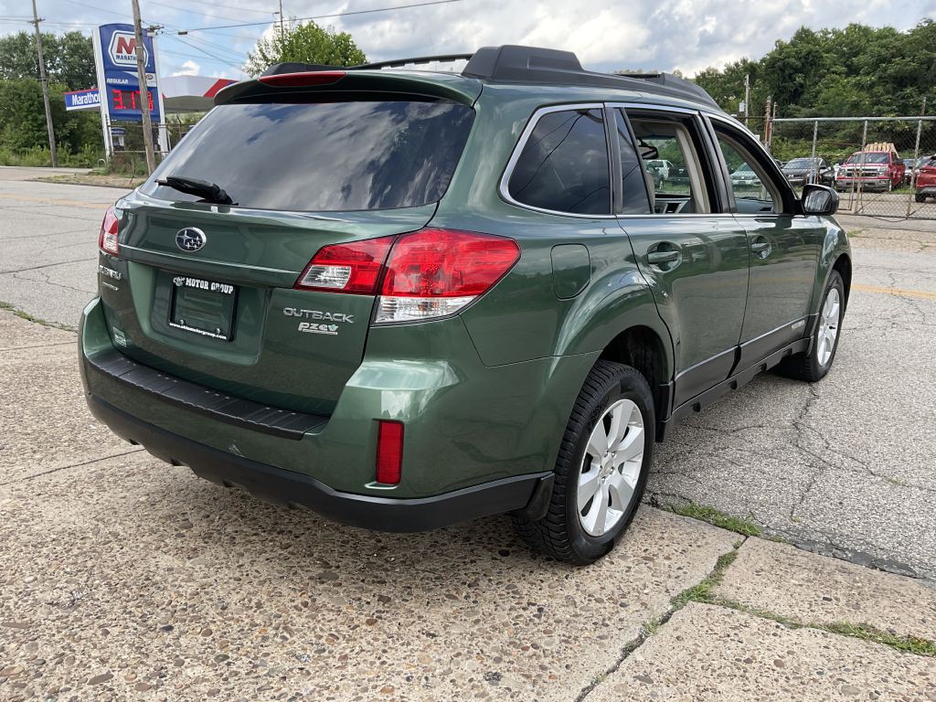 2010 Subaru Outback Image 3